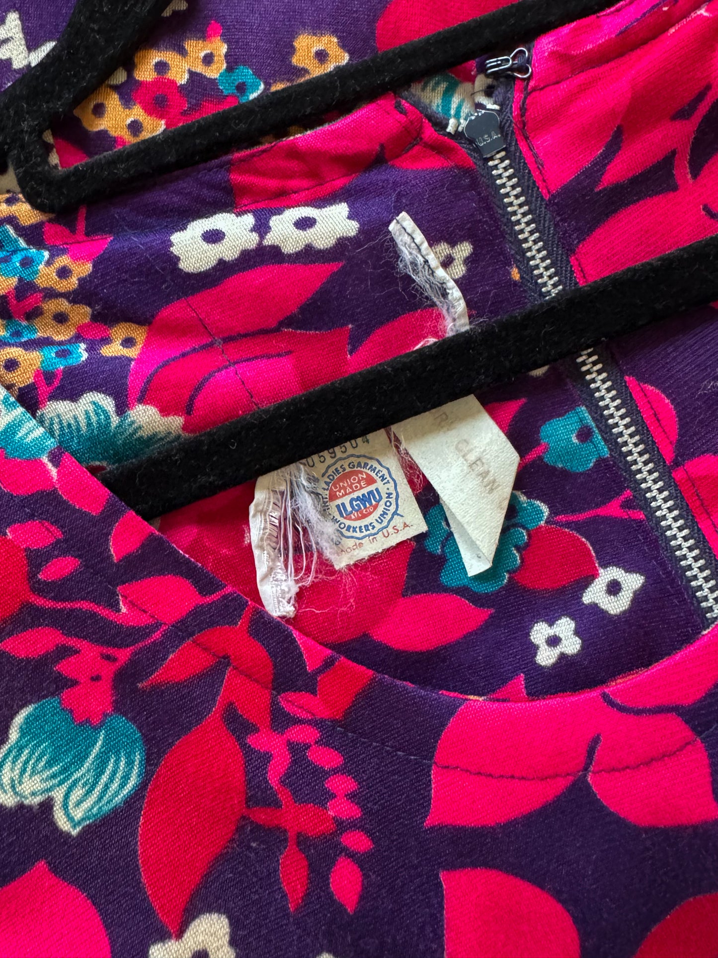 VINTAGE 1970S AMERICAN ACRYLIC FLORAL MAXI PRAIRIE DRESS S/M