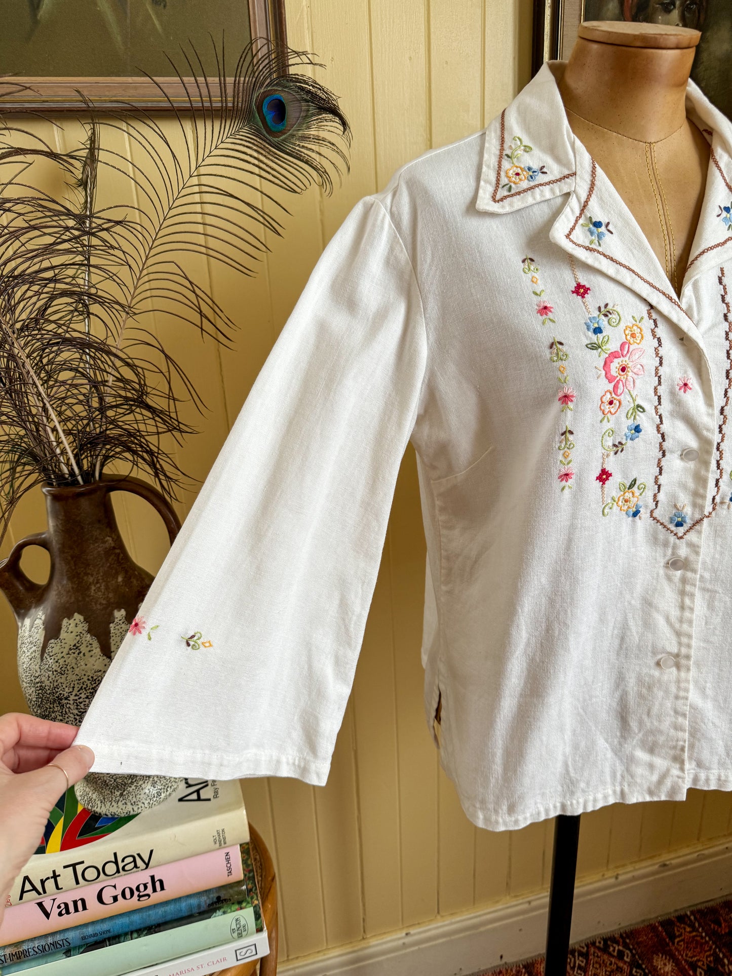 VINTAGE 1970S COTTON HAND EMBROIDERED BUTTON THROUGH SHIRT S/M