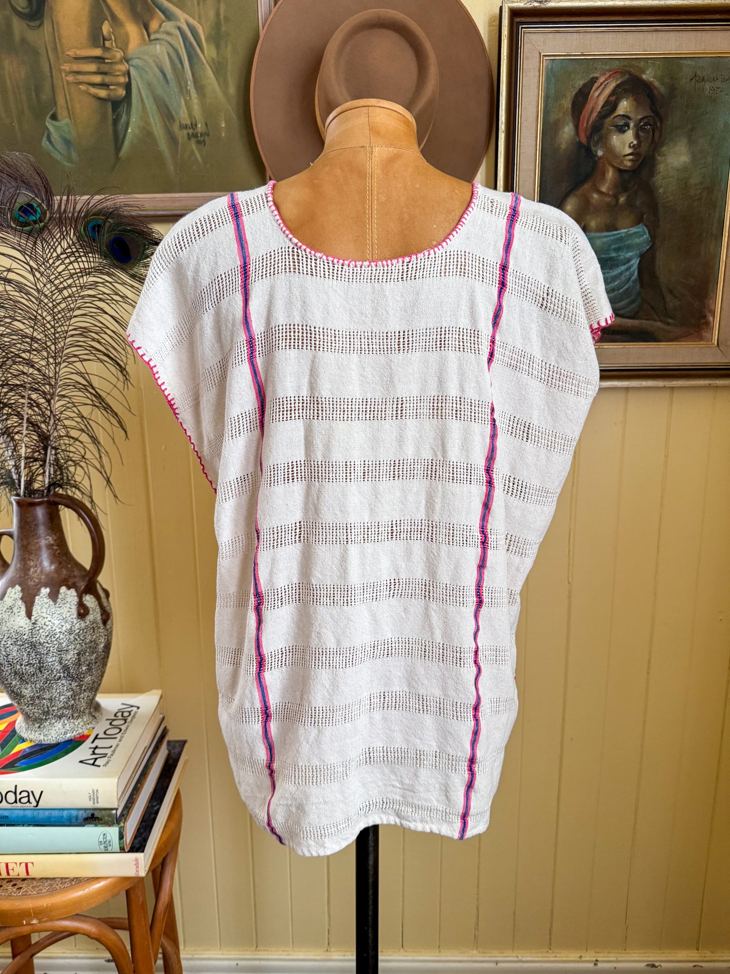 VINTAGE 1990S MEXICAN COTTON EMBROIDERED HUIPIL BLOUSE M