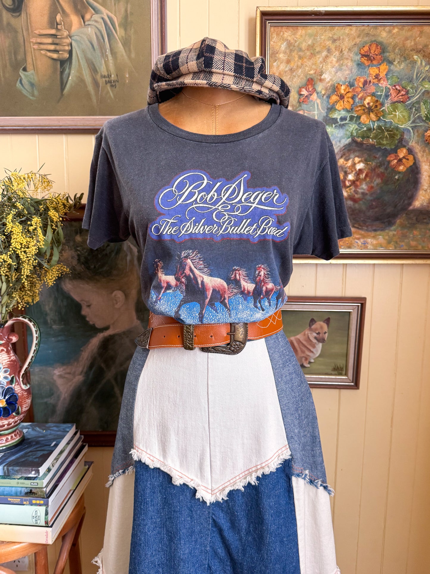 VINTAGE 1980 BOB SEGER + THE SILVER BULLET BAND EUROPE TOUR PRINT BAND TSHIRT XS/S