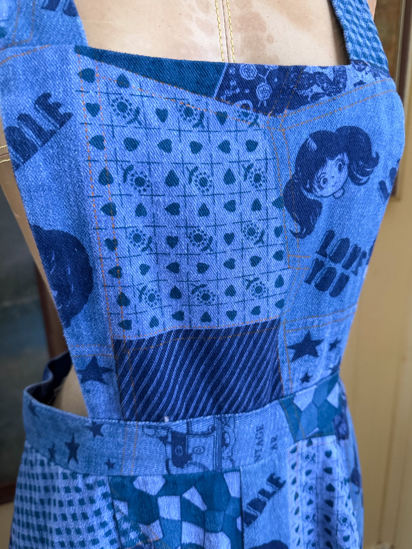 VINTAGE 1970S TRIKKELS COTTON DENIM NOVELTY PRINT WIDE LEG DUNGAREES OVERALLS S/M