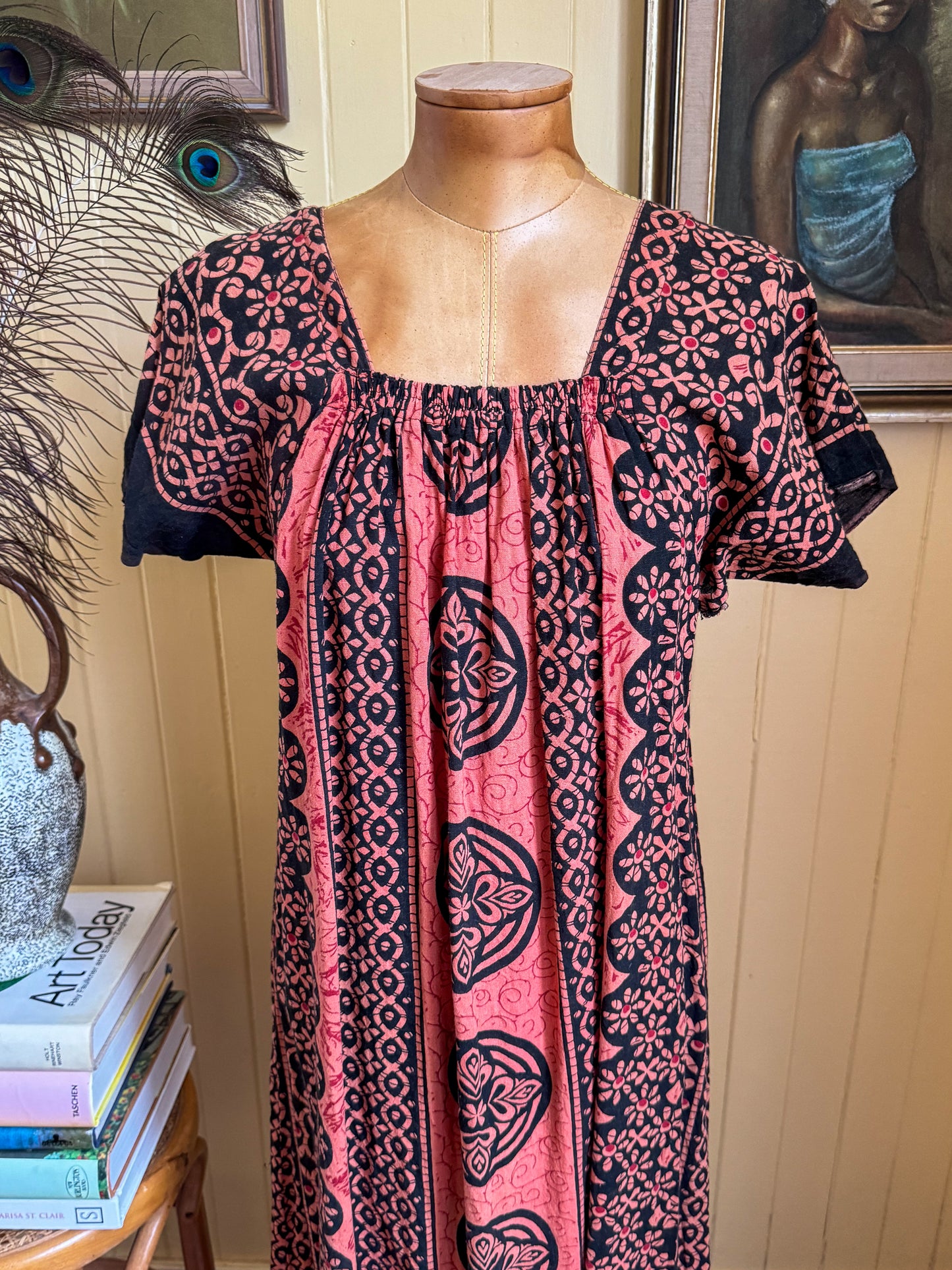 VINTAGE 1980S COTTON BATIK PRINT MAXI SMOCK DRESS M