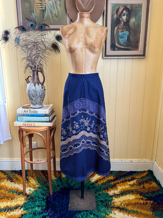 VINTAGE 1980S GERMAN LUCIE LINDEN WOOL BLEND PRINT LACE MIDI PEASANT SKIRT L
