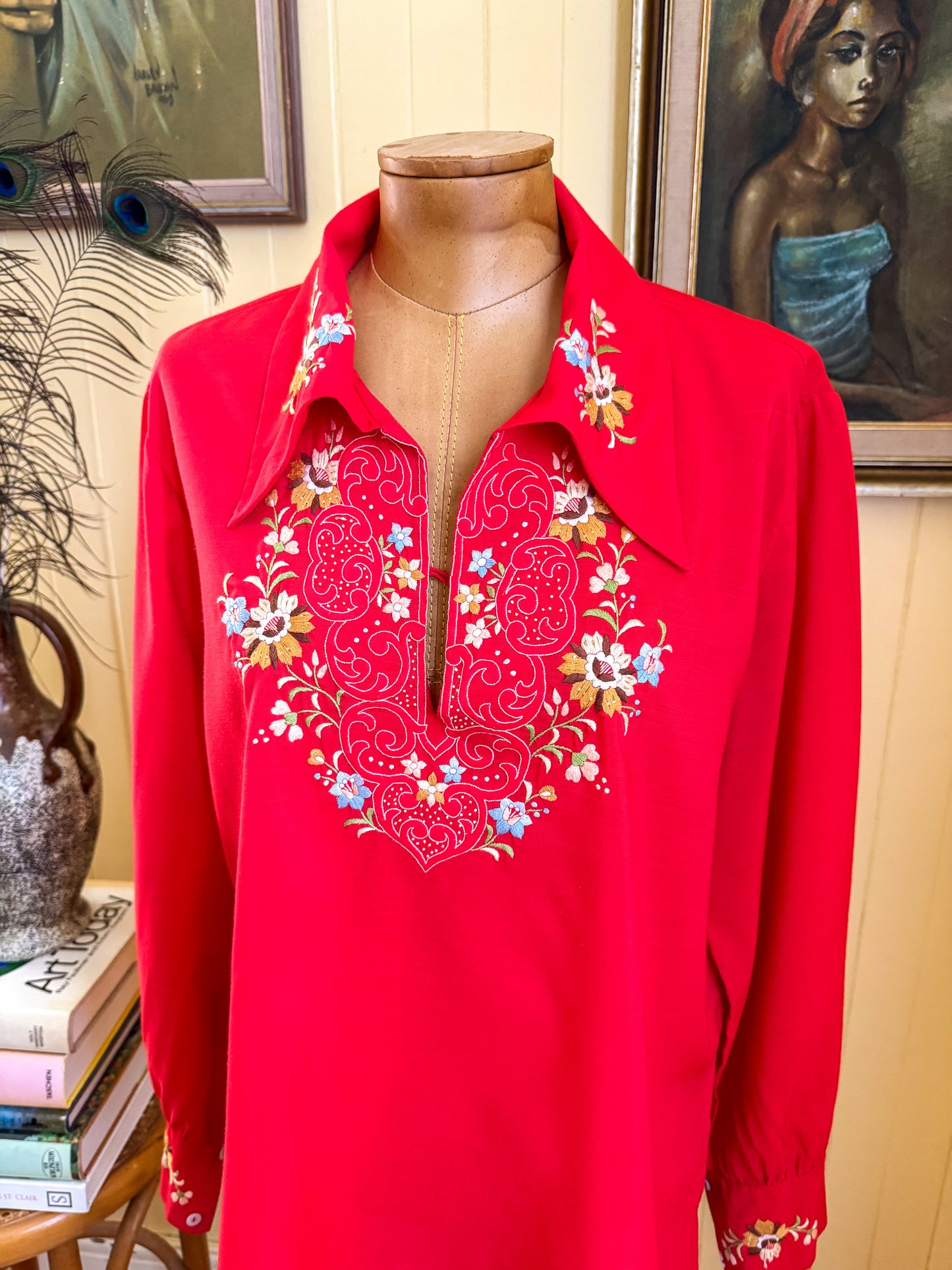 VINTAGE 1980S RED VISCOSE BLEND EMBROIDERED PEASANT BLOUSE L