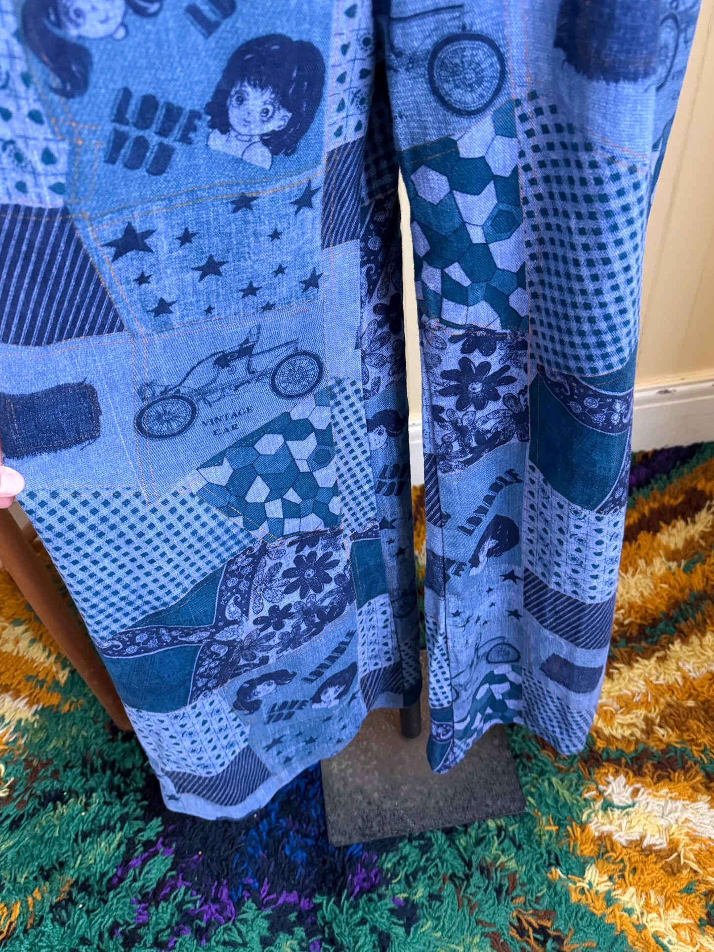 VINTAGE 1970S TRIKKELS COTTON DENIM NOVELTY PRINT WIDE LEG DUNGAREES OVERALLS S/M