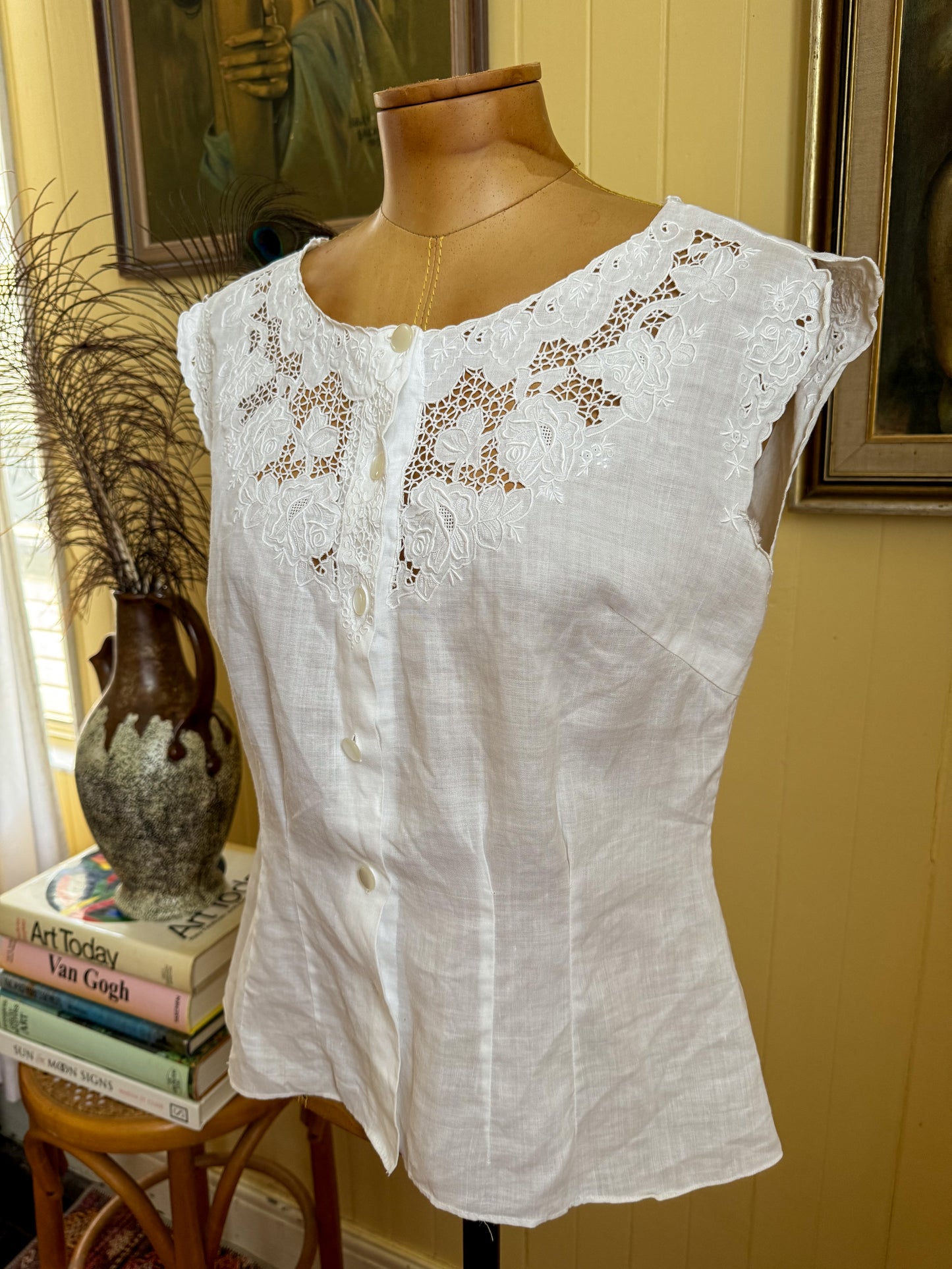 VINTAGE 1980S LINEN EMBROIDERED BUTTON THROUGH BLOUSE S