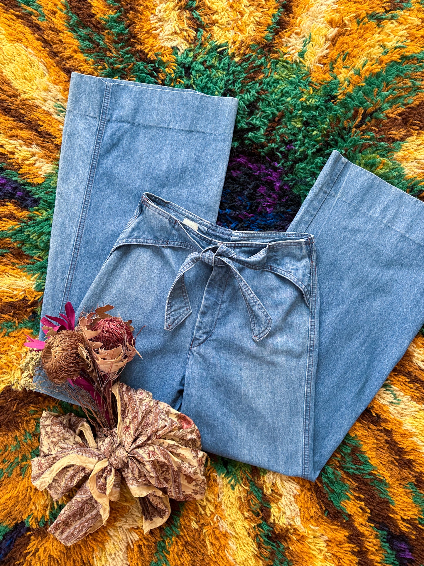 VINTAGE 1970S AMCO WIDE LEG HIGH WAIST FLARE DENIM JEANS S