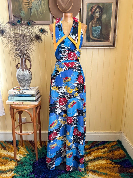 VINTAGE 1970S FINLAW NYLON ABSTRACT TROPICAL PRINT COLLARED HALTER MAXI DRESS S