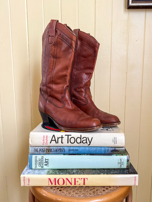 VINTAGE 1970S LIBERTY CHESTNUT TAN LEATHER WESTERN CUBAN HEEL BOOTS 8.5-9/39.5-40