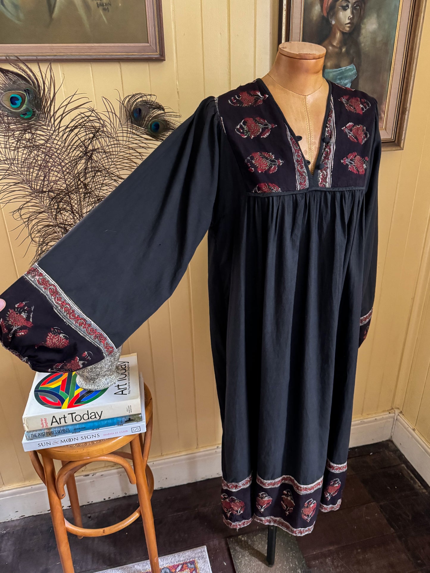 VINTAGE 1970S MEHER INDIAN COTTON BLOCK PRINT MIDI SMOCK DRESS M