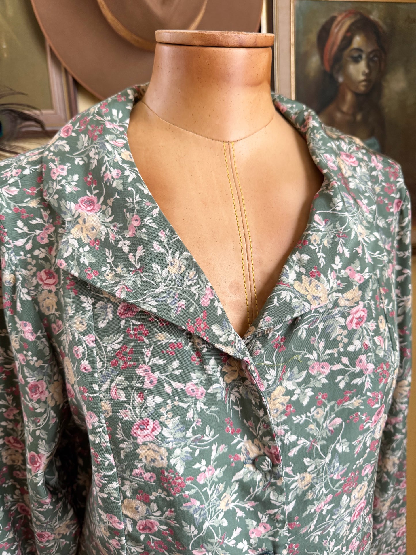 VINTAGE 1990S AUSTRALIAN LAURA ASHLEY VISCOSE BUTTON THROUGH FLORAL PRINT BLOUSE S/M