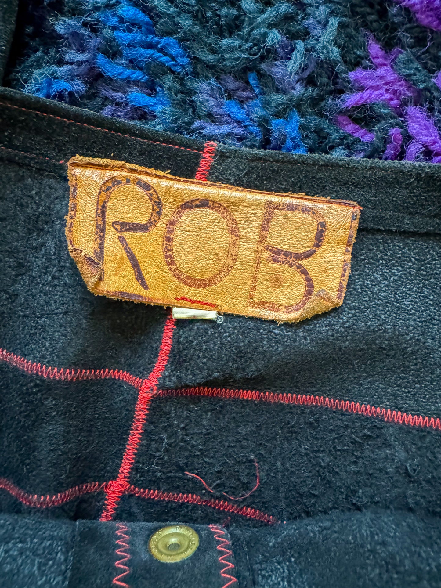 VINTAGE 1970S RARE ROB BLACK SUEDE LEATHER SEAM DETAIL FLARES S