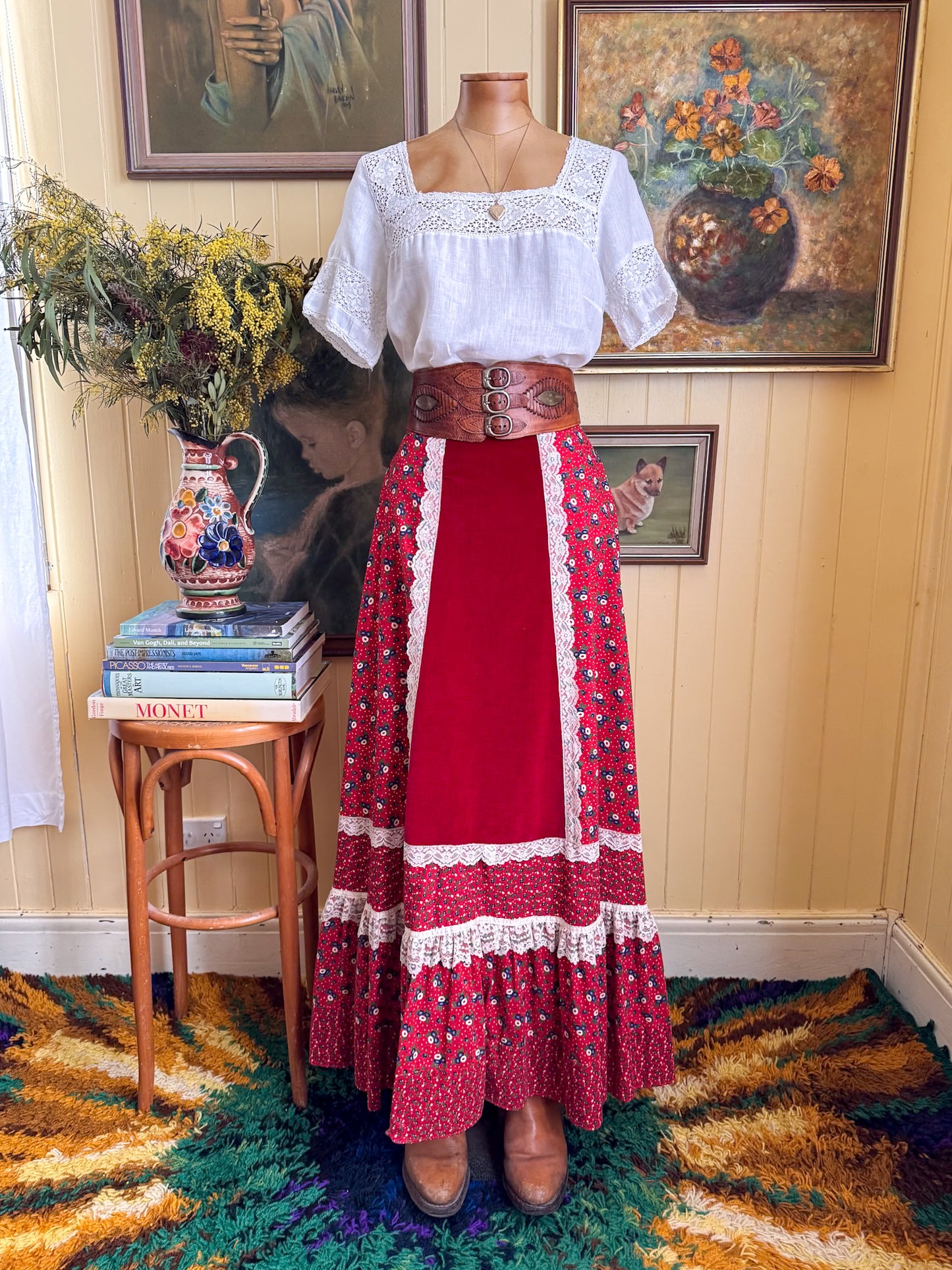 ANTIQUE FRENCH COTTON AND LACE TRIM BLOUSE S/M