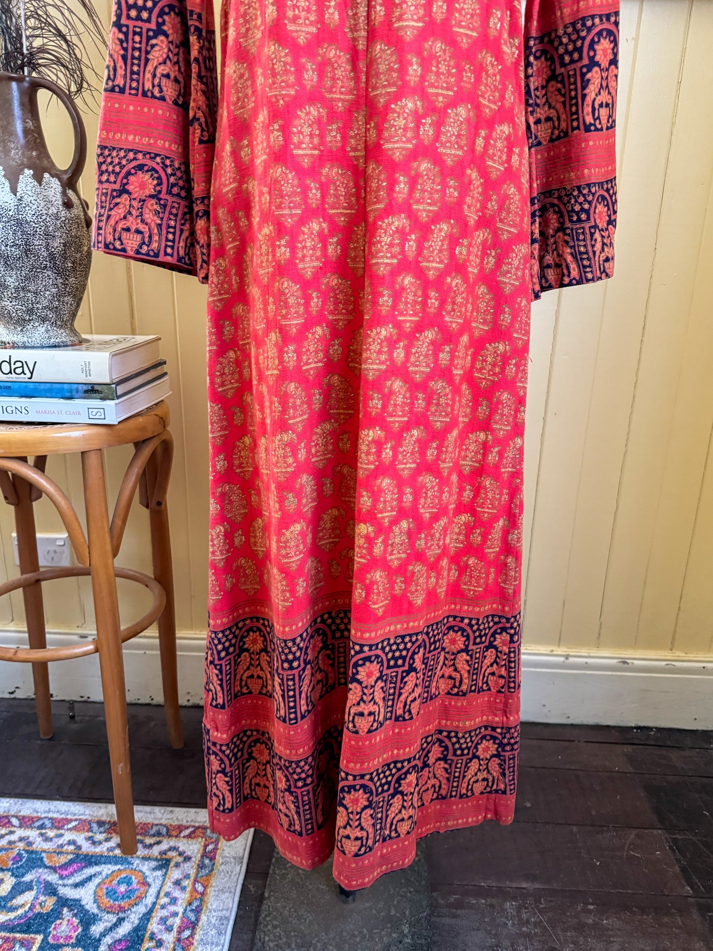 VINTAGE 1970S ANOKHI INDIAN COTTON BLOCK PRINTED MAXI KAFTAN S/M