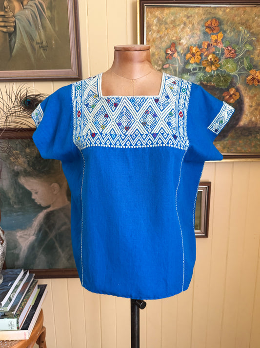 VINTAGE MEXICAN BLUE COTTON EMBROIDERED HUIPIL TOP S/M