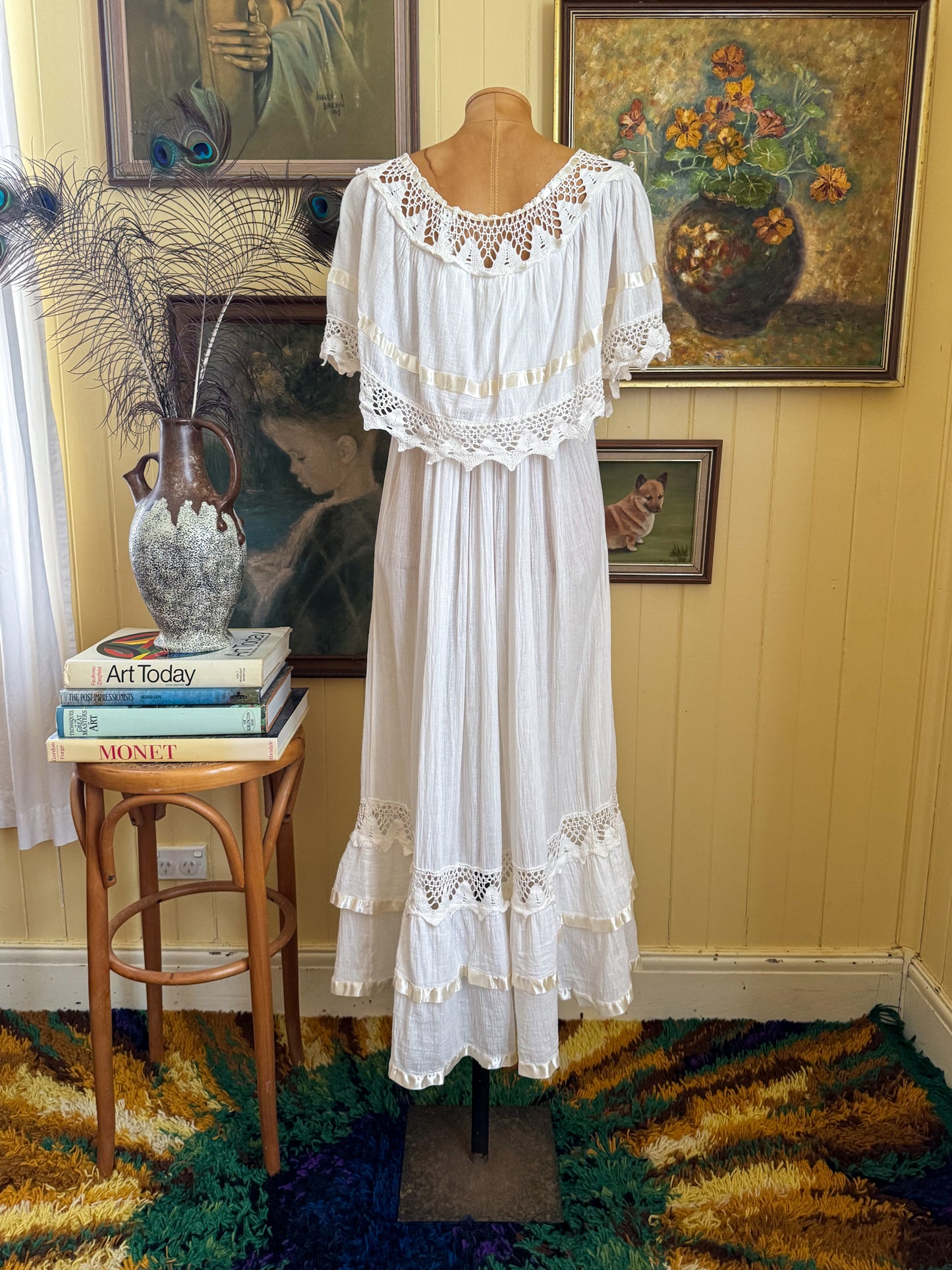 VINTAGE 1990S MEXICAN COTTON CHEESECLOTH RUFFLE CROCHET MIDI DRESS M/L/XL