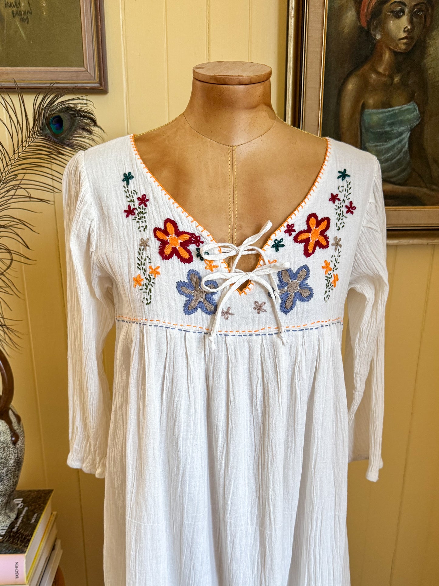 VINTAGE 1990S COTTON CHEESECLOTH EMBROIDERED MIDI SUNDRESS S/M