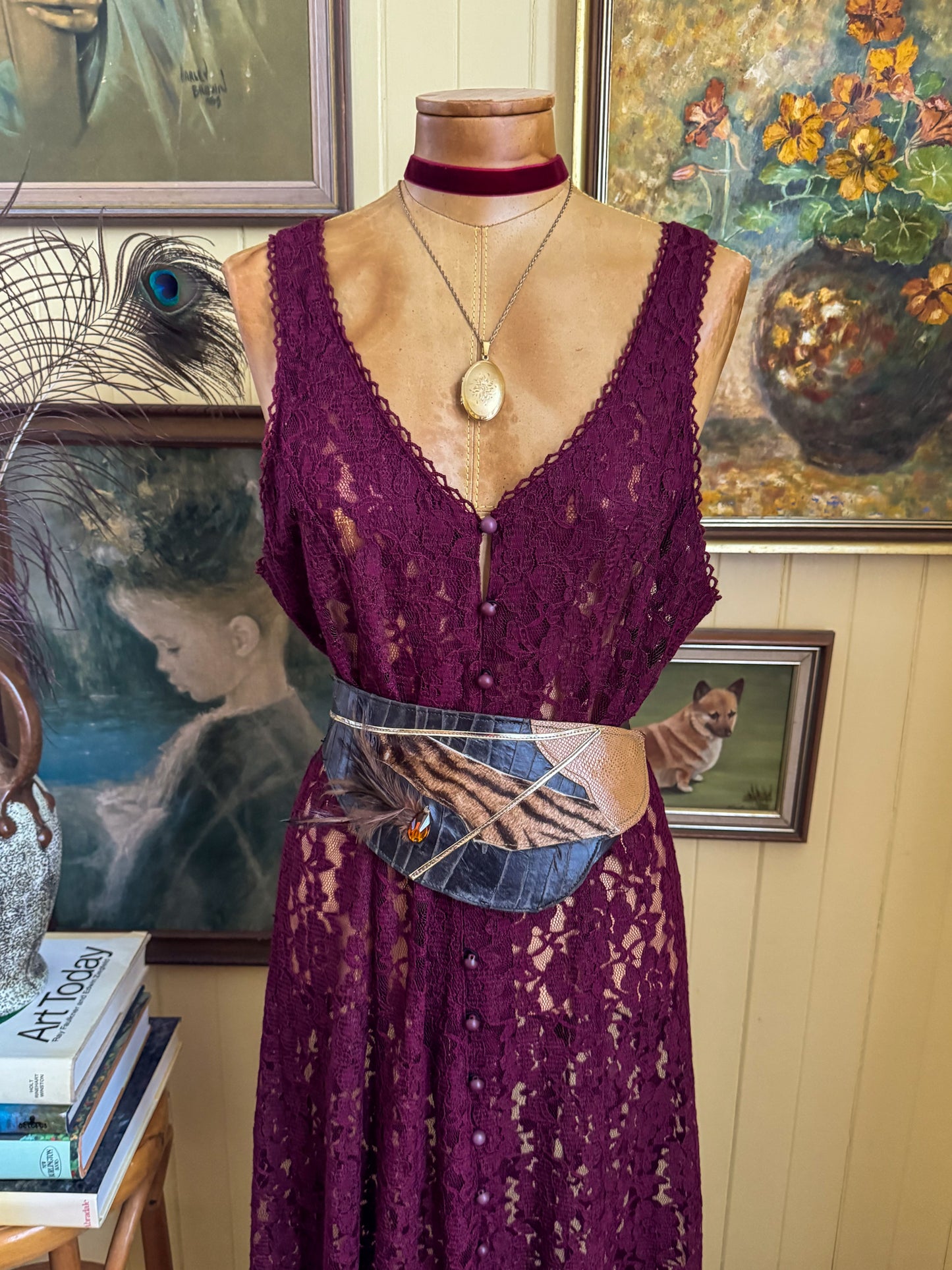 VINTAGE 1990S BURGUNDY LACE SLEEVELESS MAXI DUSTER DRESS M/L