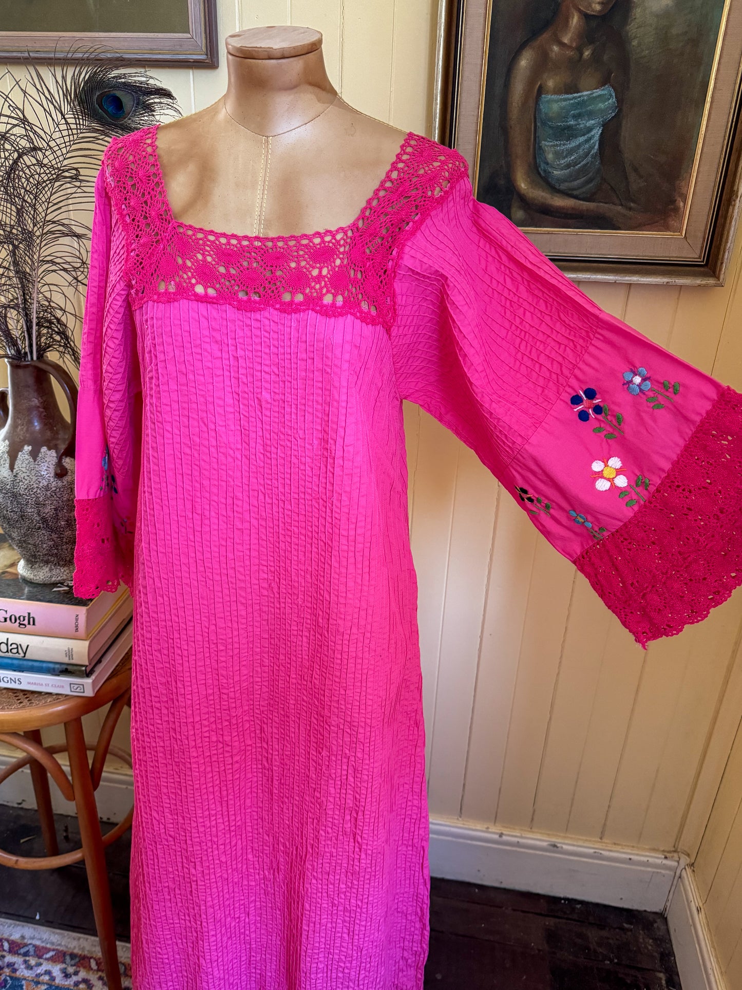 VINTAGE 1970S MEXICAN COTTON + CROCHET EMBROIDERED MAXI DRESS M/L