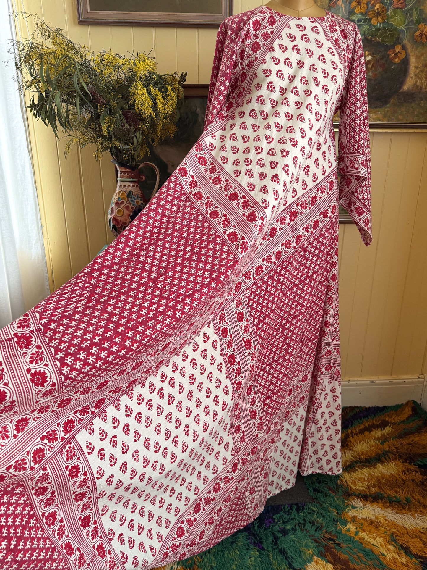 VINTAGE 1970S MALIKA INDIAN COTTON BLOCK PRINT ANGEL SLEEVE MAXI KAFTAN S/M