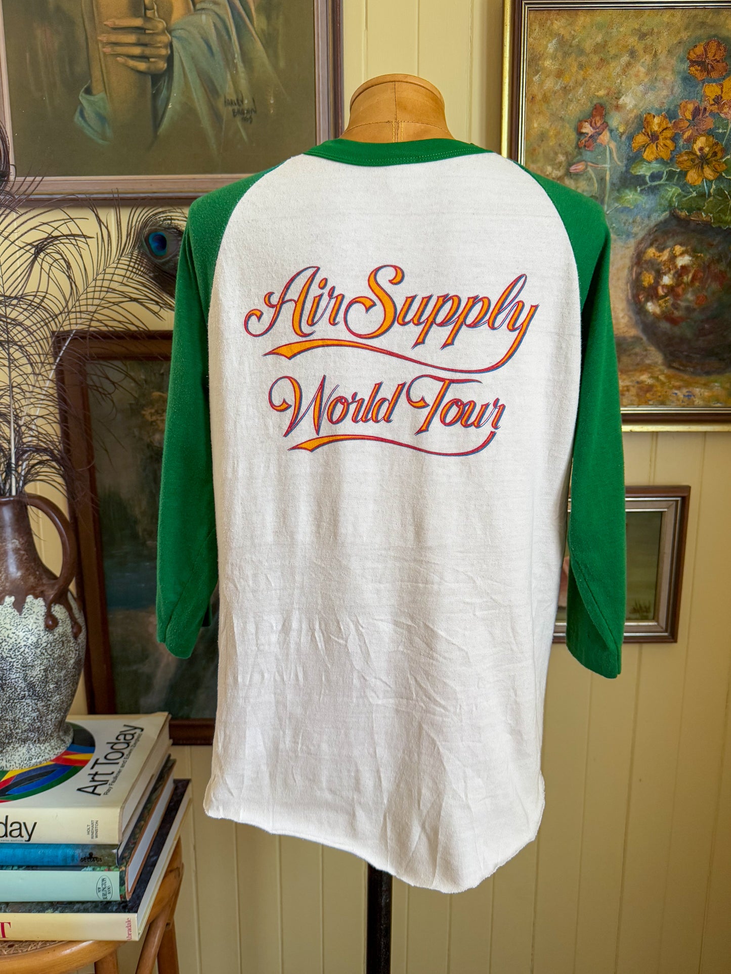 VINTAGE 1982 AIR SUPPLY WORLD TOUR PRINT RAGLAN TSHIRT L