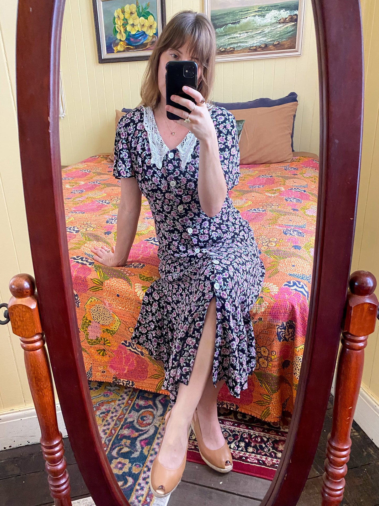 VINTAGE 1990S RAYON FLORAL PRINT CROCHET COLLAR MIDI TEA DRESS M