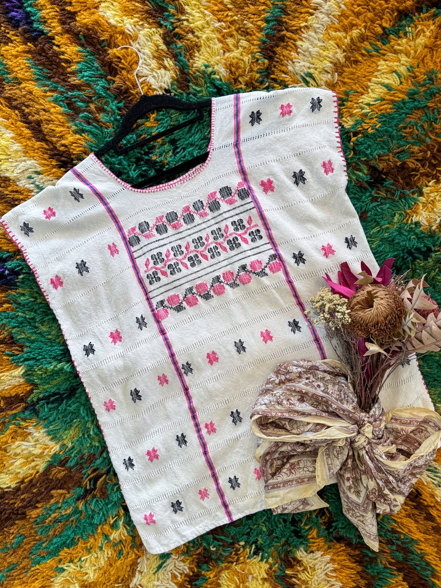 VINTAGE 1990S MEXICAN COTTON EMBROIDERED HUIPIL BLOUSE M