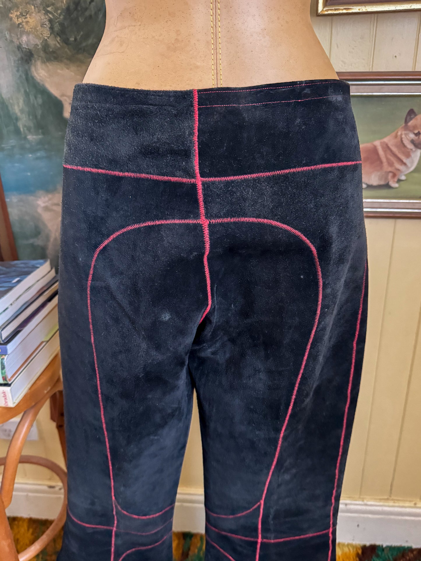 VINTAGE 1970S RARE ROB BLACK SUEDE LEATHER SEAM DETAIL FLARES S