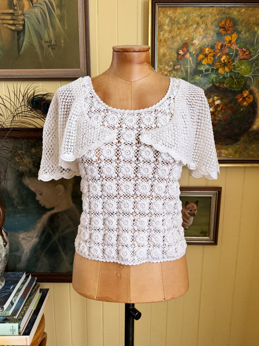 VINTAGE ACRYLIC CROCHET FLORAL FLUTTER SLEEVE TOP XS