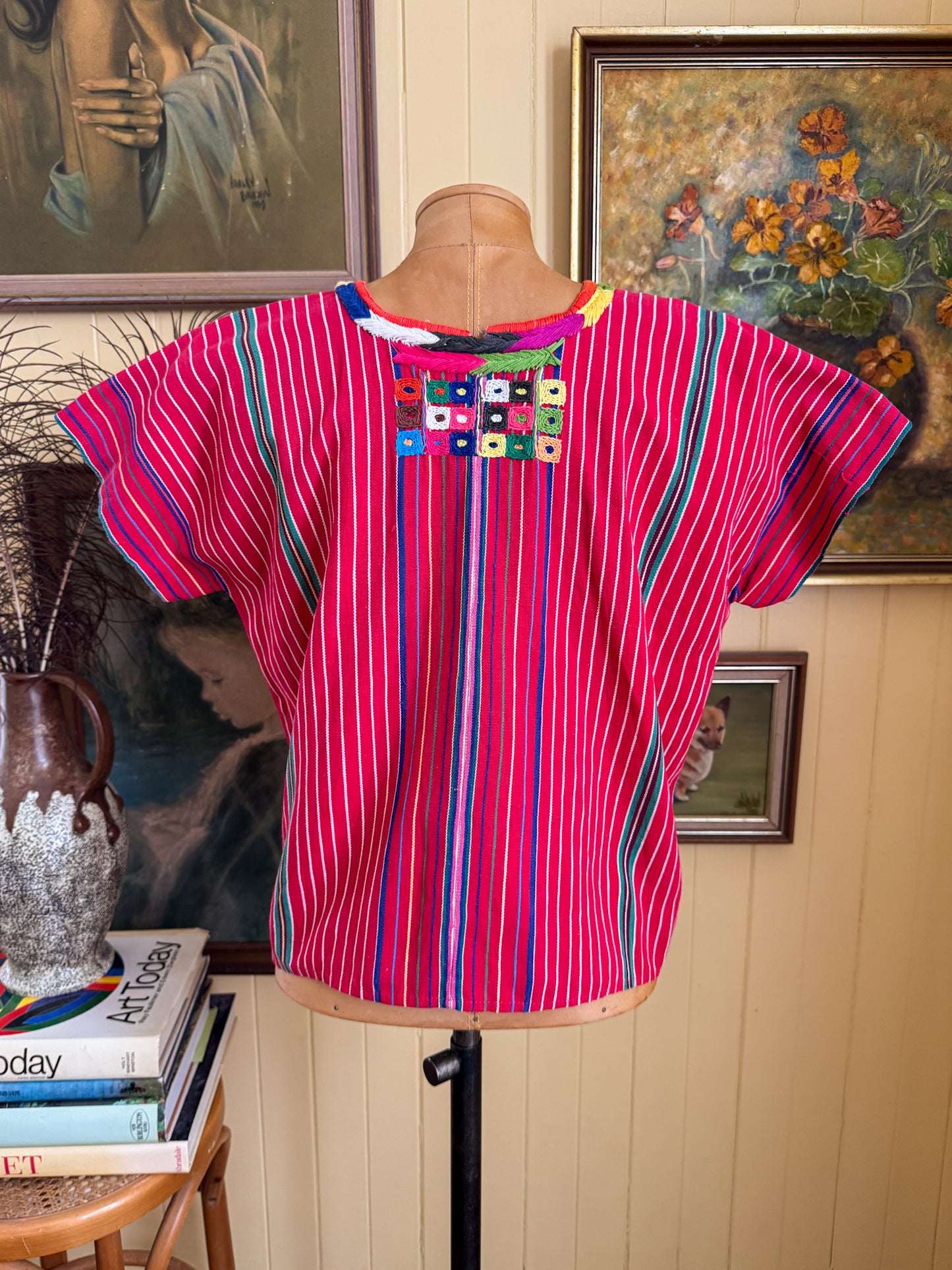VINTAGE GUATEMALAN EMBROIDERED STRIPED COTTON HANDLOOM HUIPIL TOP S/M