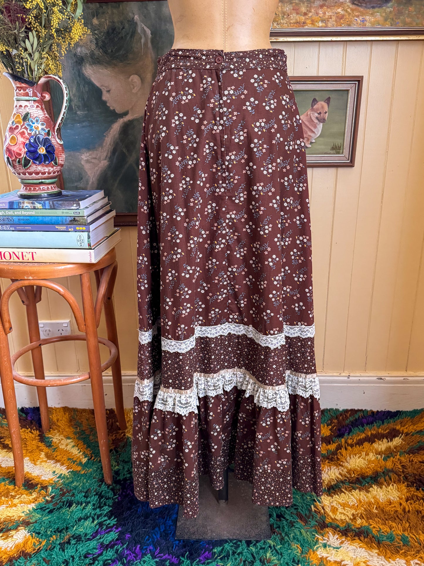 VINTAGE 1970S JESSICA’S GUNNIES GUNNE SAX FLORAL PRINT COTTON, VELVET + LACE MAXI SKIRT S/M