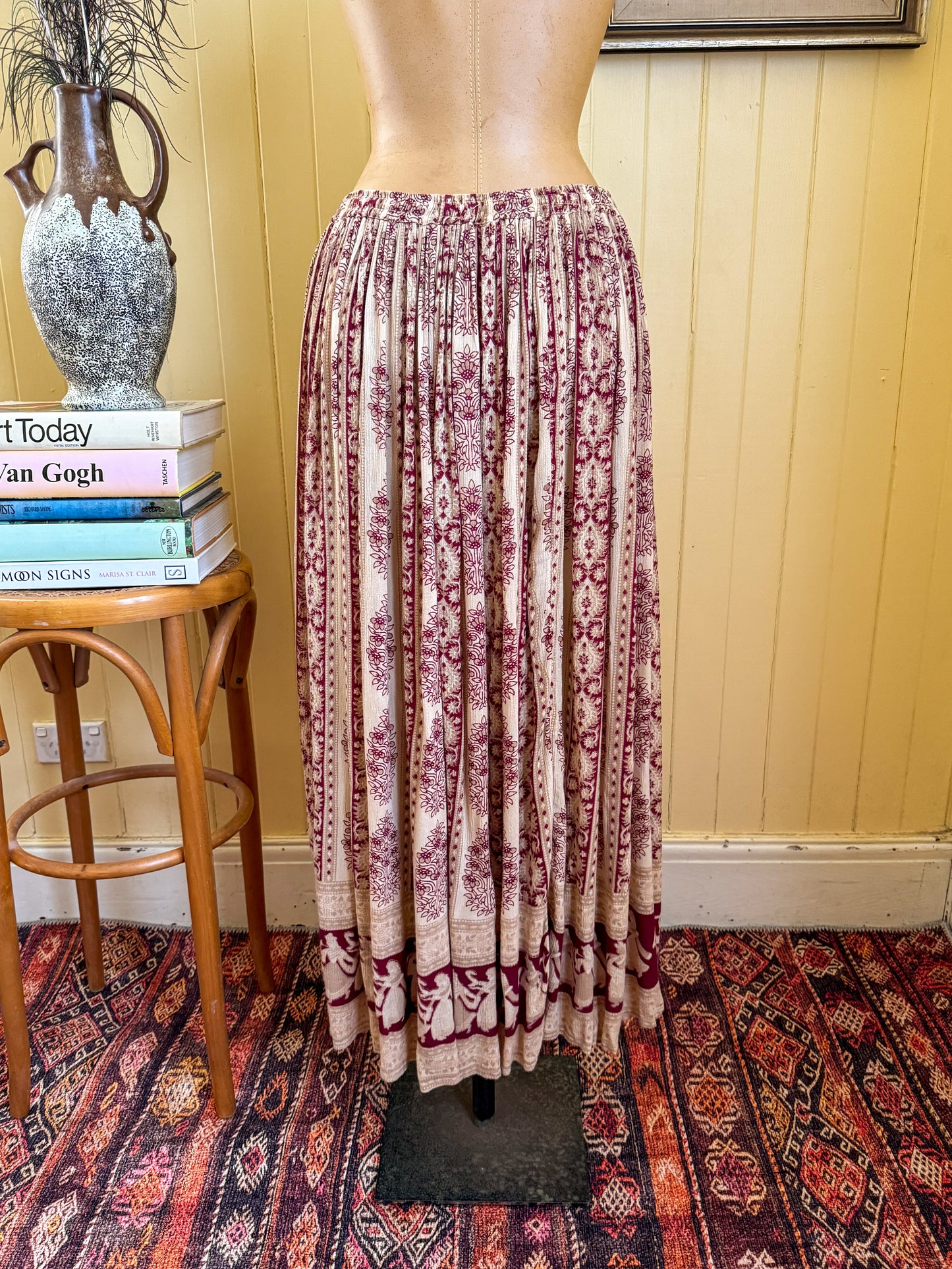 VINTAGE 1980S O.P.C. INDIAN RAYON GAUZE BROOMSTICK MIDI SKIRT M