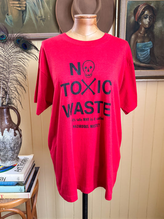 VINTAGE 1980S NO TOXIC WASTE PRINT ACTIVISM SINGLE STITCH T-SHIRT M/L