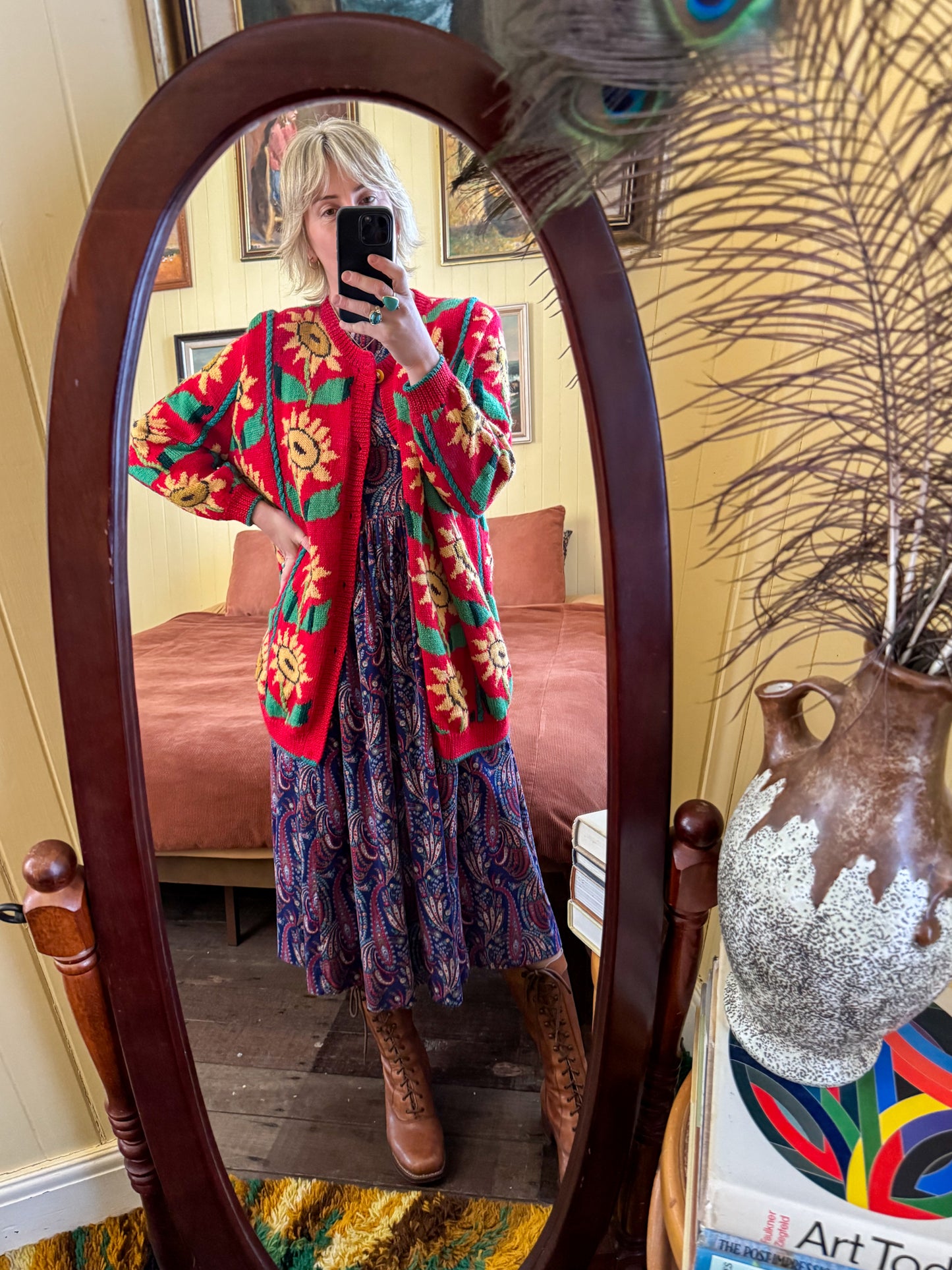 VINTAGE HAND KNITTED ACRYLIC SUNFLOWER MOTIF OVERSIZED CARDIGAN L/XL