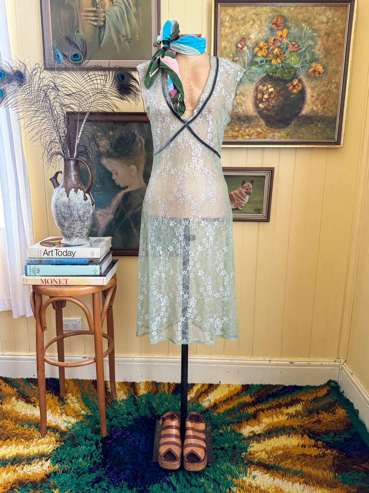 VINTAGE 1990S AUSTRALIAN REVIEW SHEER LACE VELVET TRIM MIDI DRESS S/M