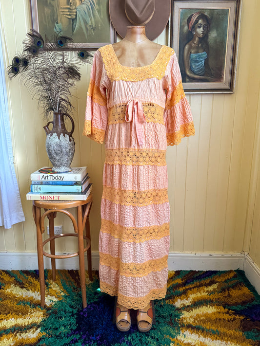 VINTAGE 1970S MEXICAN PIN TUCK COTTON CROCHET MAXI DRESS M/L