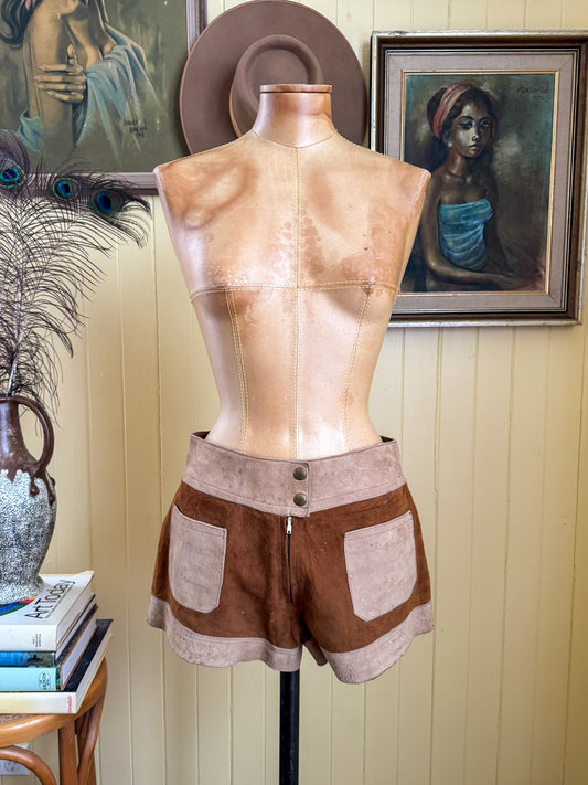 VINTAGE 1970S RARE SUEDE LEATHER TWO TONE HOTPANTS SHORTS XS/S