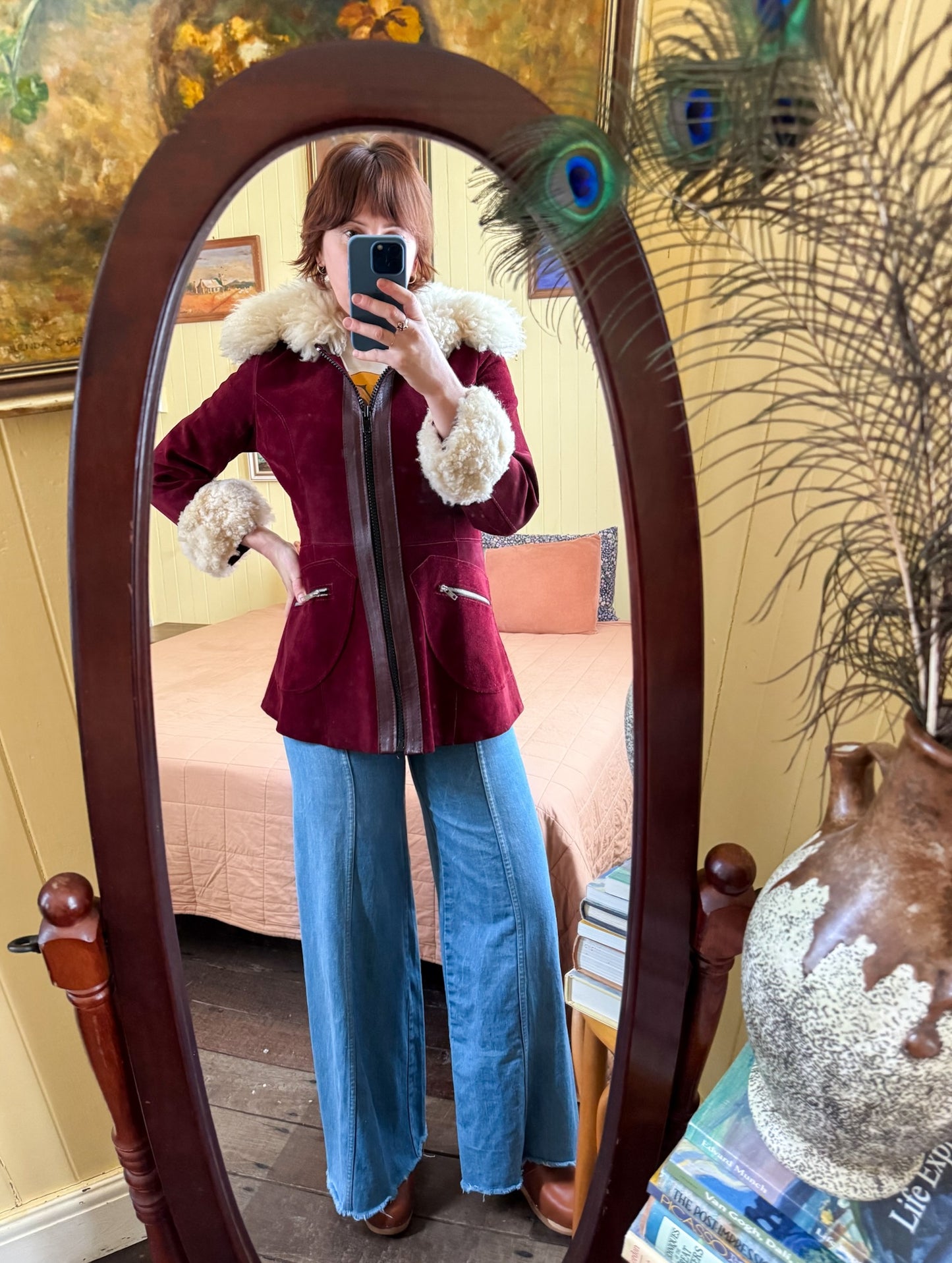 VINTAGE 1970S PLUM SUEDE LEATHER FLUFFY SHEARLING PENNY LANE JACKET S/M