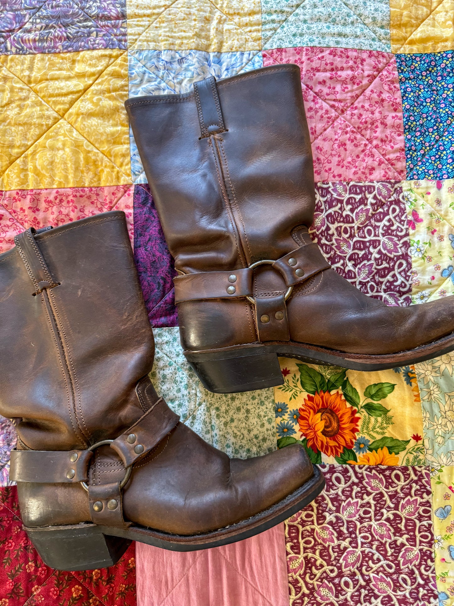 VINTAGE FRYE HARNESS DARK BROWN LEATHER BIKER CUBAN HEEL BOOTS 9/40