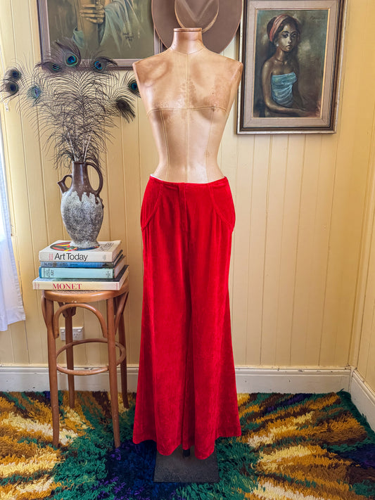 VINTAGE 1970S ST CHARLES RED VELVET WIDE LEG FLARE PANTS S/M