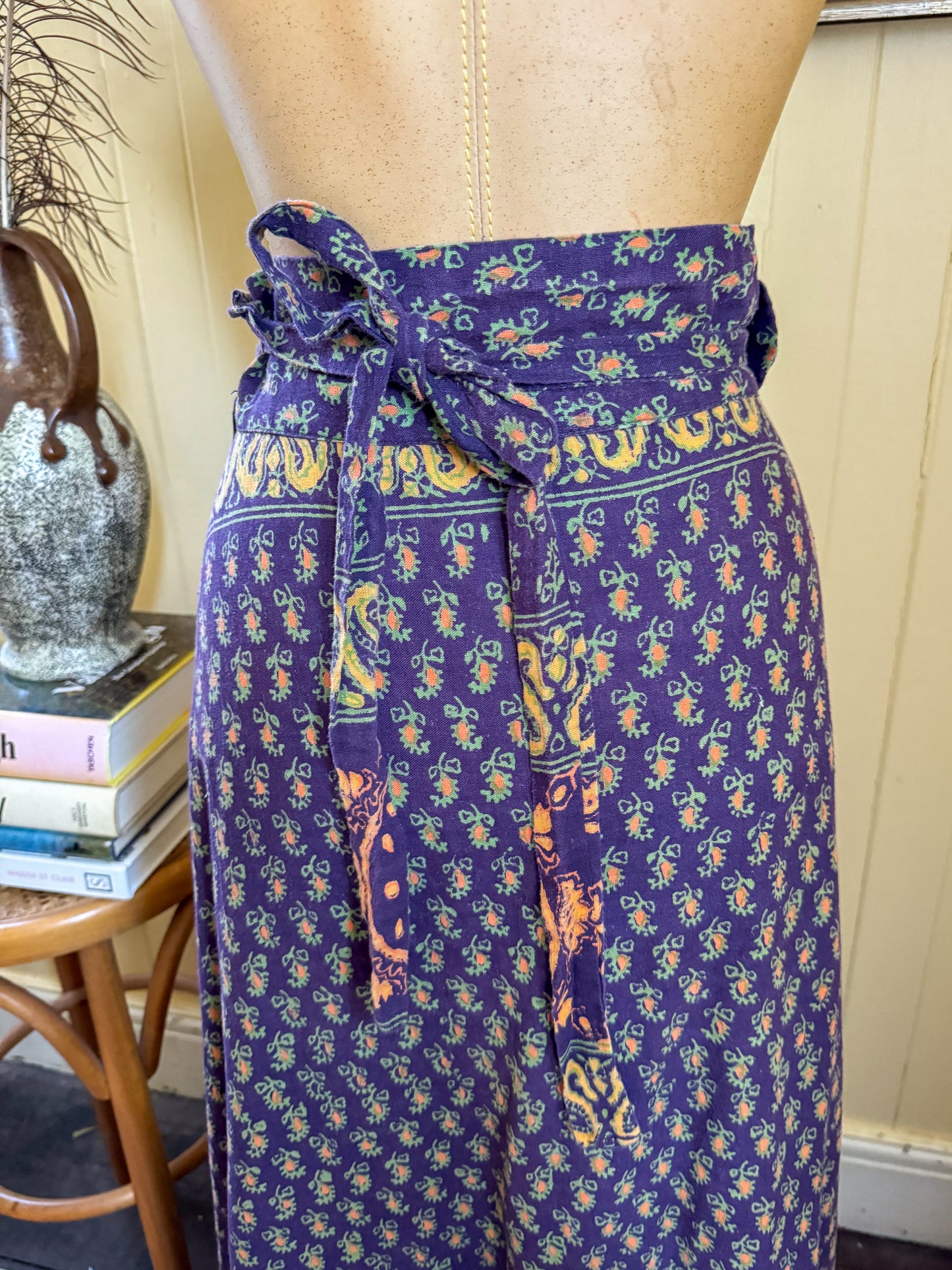 VINTAGE 1970S INDIAN COTTON BLOCK PRINT WRAP MAXI SKIRT S/M