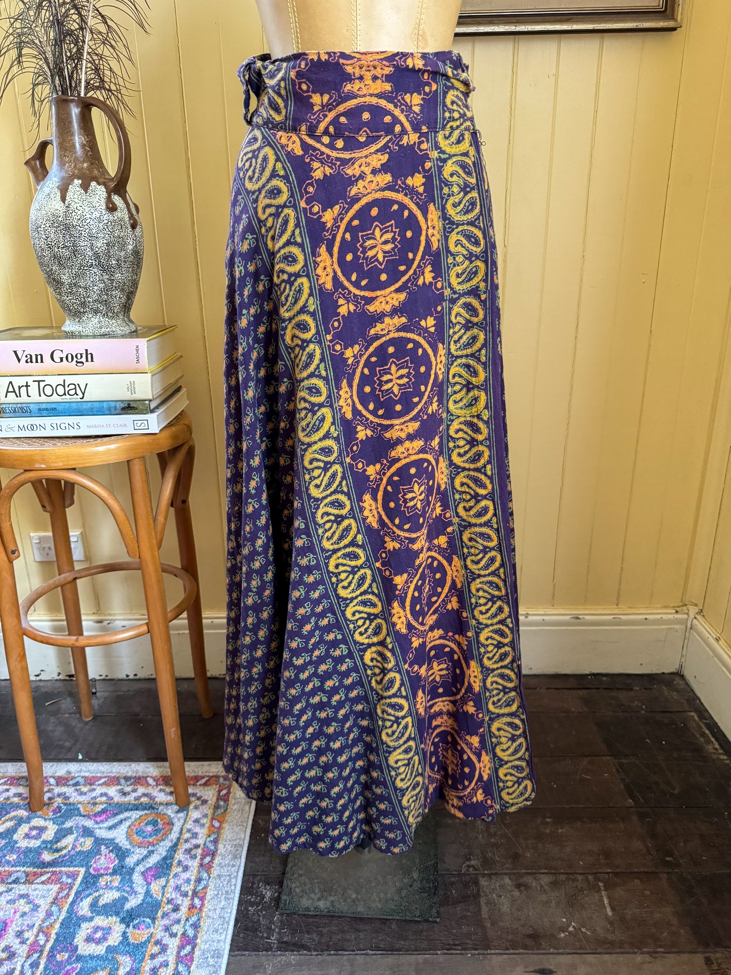 VINTAGE 1970S INDIAN COTTON BLOCK PRINT WRAP MAXI SKIRT S/M