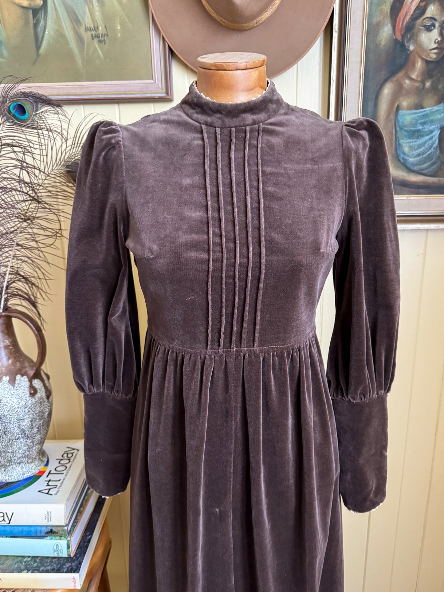 VINTAGE 1970S BINDI OF MELBOURNE COTTON VELVET MAXI VICTORIANA PRAIRIE DRESS XS/S