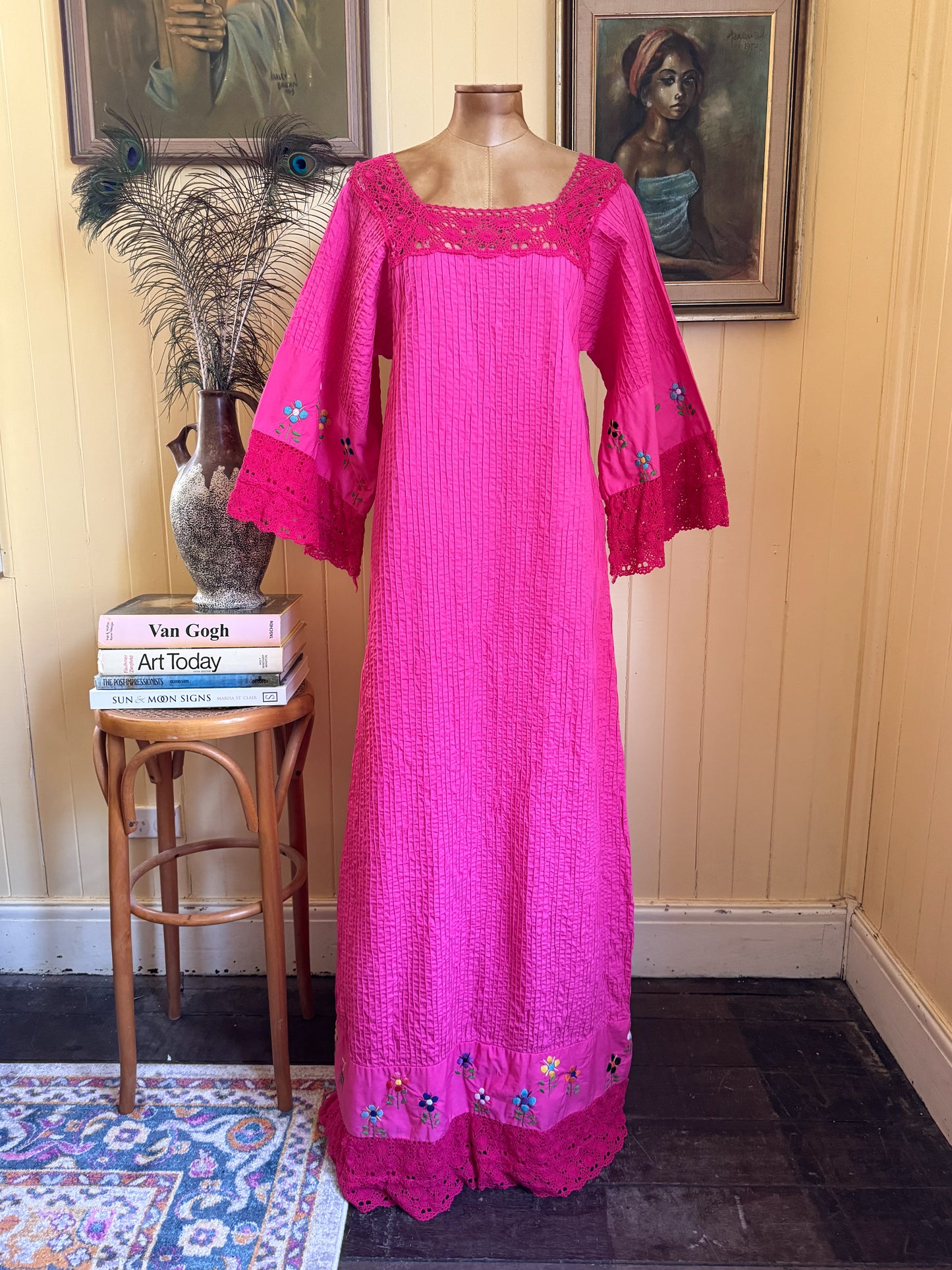 VINTAGE 1970S MEXICAN COTTON + CROCHET EMBROIDERED MAXI DRESS M/L