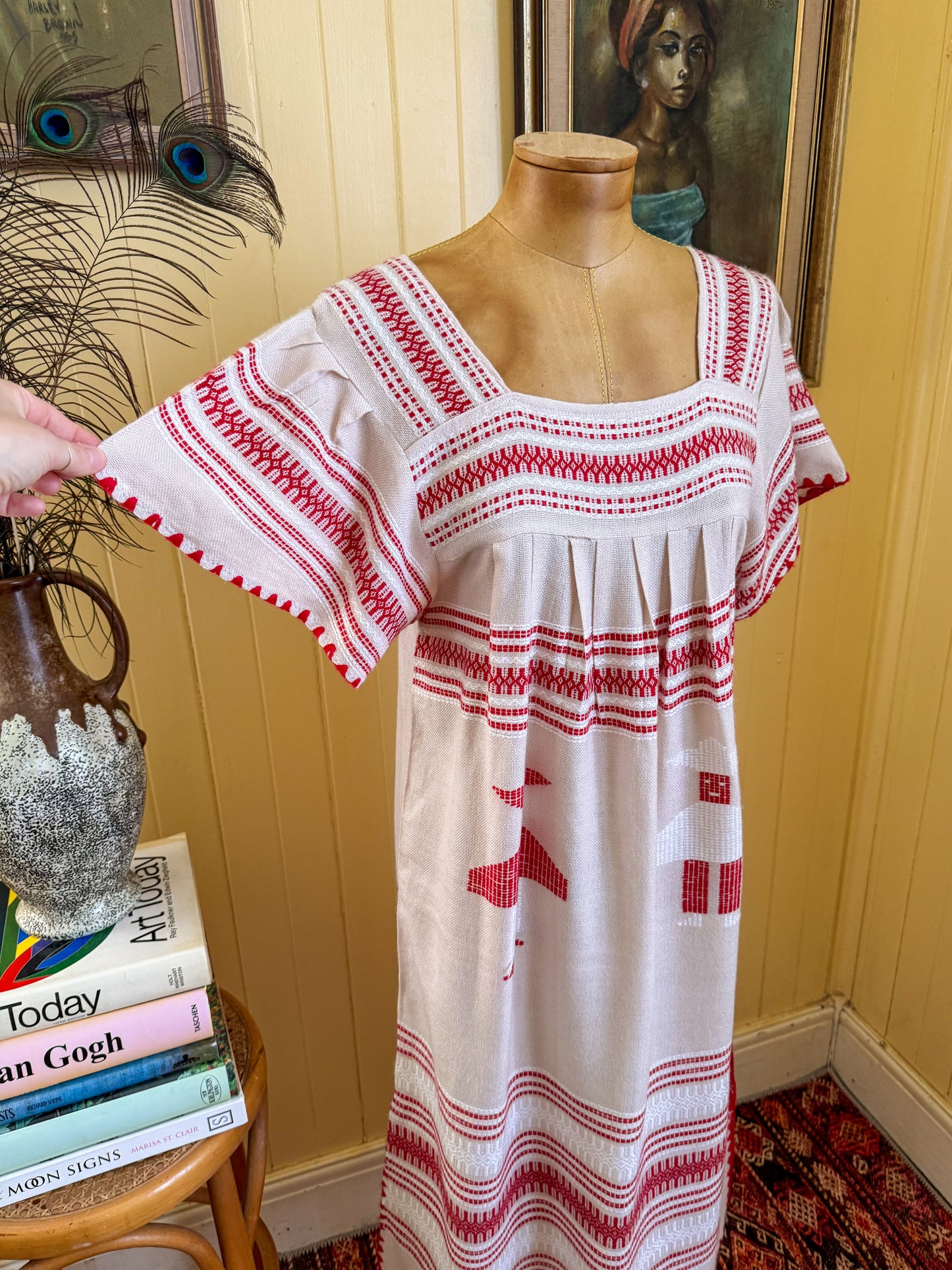 VINTAGE 1990S MEXICAN EMBROIDERED HUIPIL MIDI SMOCK DRESS S/M