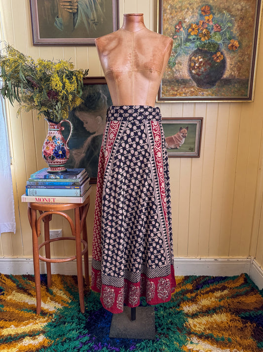 VINTAGE 1970S IVI INDIAN COTTON BLOCK PRINT WRAP MAXI SKIRT M