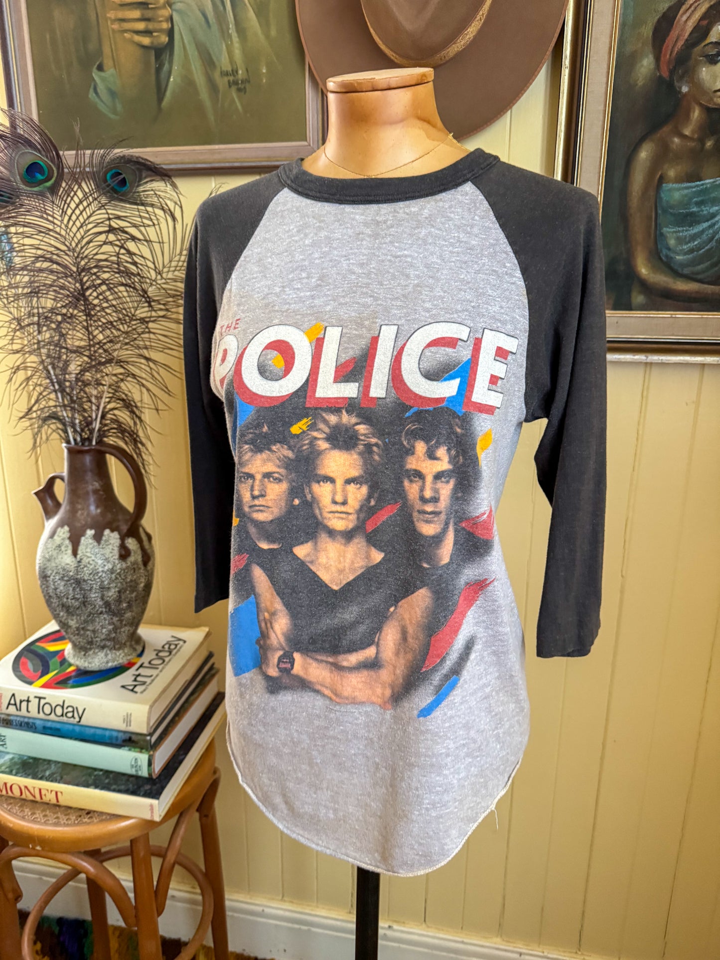 VINTAGE 1983 THE POLICE SYNCHRONICITY TOUR PRINT RAGLAN TSHIRT S/M