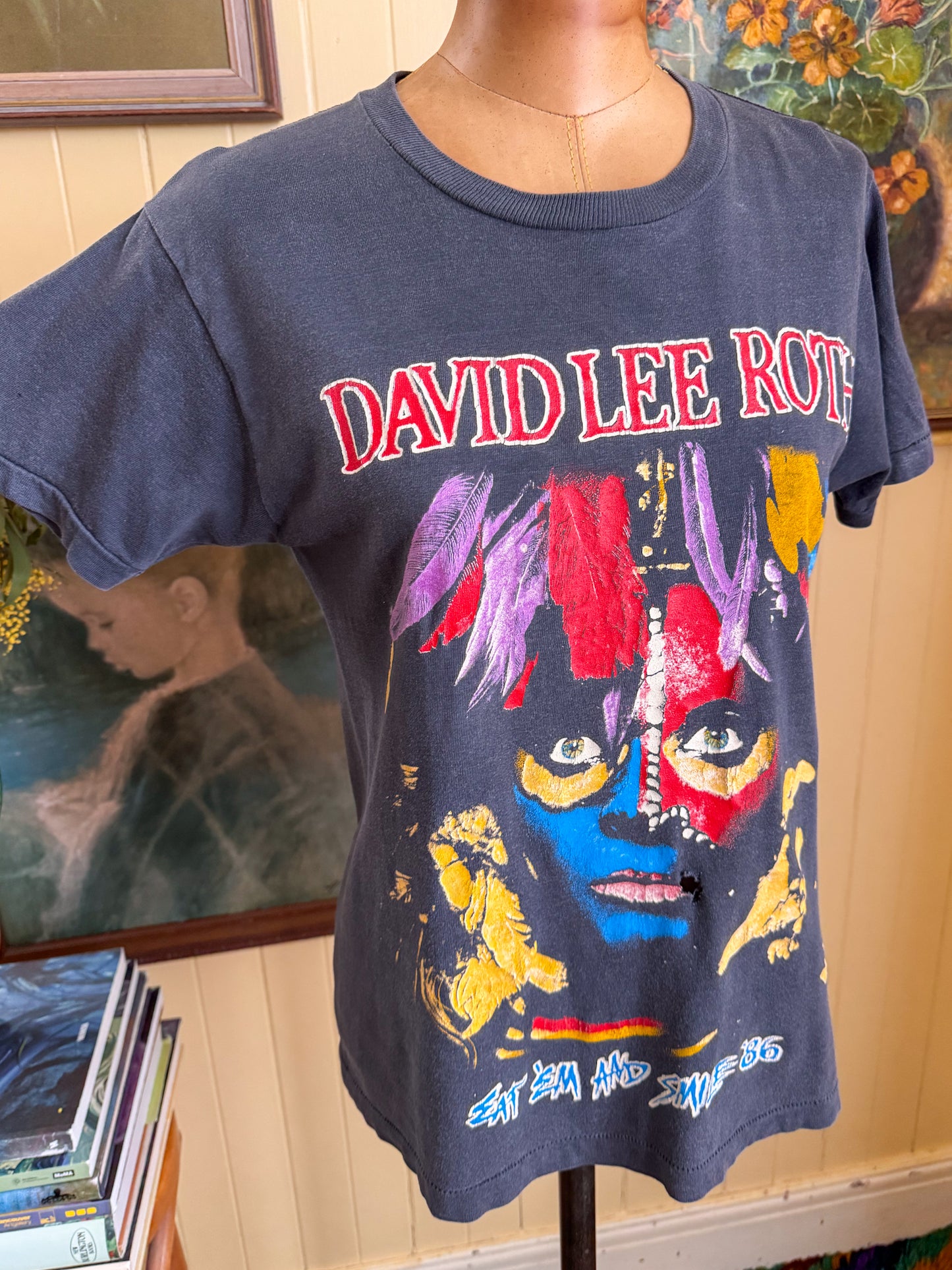 VINTAGE 1986 DAVID LEE ROTH THE ORIGINAL ASS-KICKING TOUR PRINT BAND TSHIRT S/M