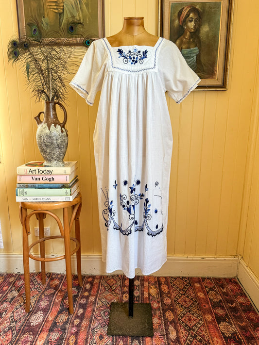 VINTAGE 1980S COTTON EMBROIDERED MIDI PEASANT DRESS M