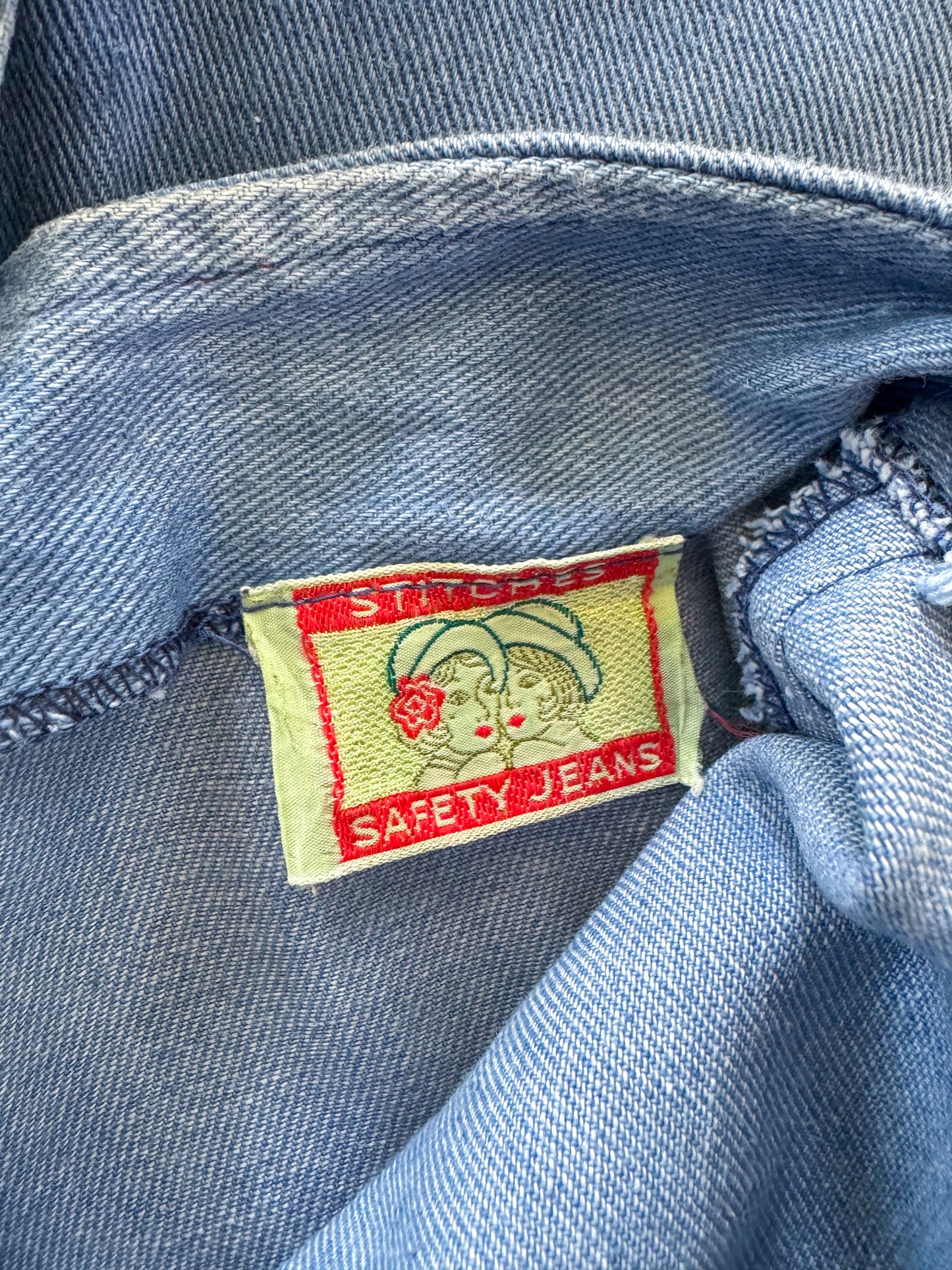 VINTAGE 1970S STITCHES CHAMBRAY DENIM APPLIQUÉ MIDI PINAFORE DRESS M/L